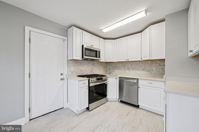 4902 GILRAY DR, Baltimore, MD 21214