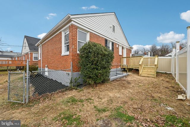 4902 GILRAY DR, Baltimore, MD 21214