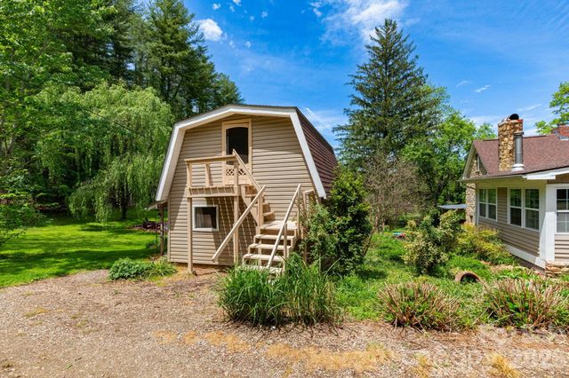 1492 Murray Road, Canton, NC 28716