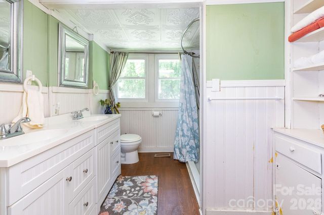 1492 Murray Road, Canton, NC 28716