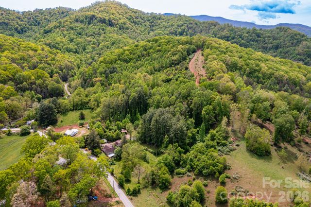 1492 Murray Road, Canton, NC 28716