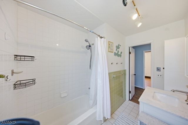 29 Lake Wallkill Rd, Vernon Twp., NJ 07461