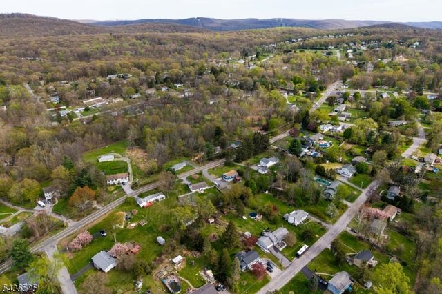 29 Lake Wallkill Rd, Vernon Twp., NJ 07461