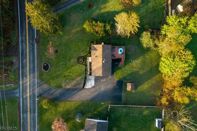 29 Lake Wallkill Rd, Vernon Twp., NJ 07461