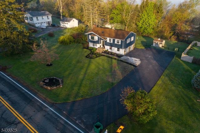 29 Lake Wallkill Rd, Vernon Twp., NJ 07461