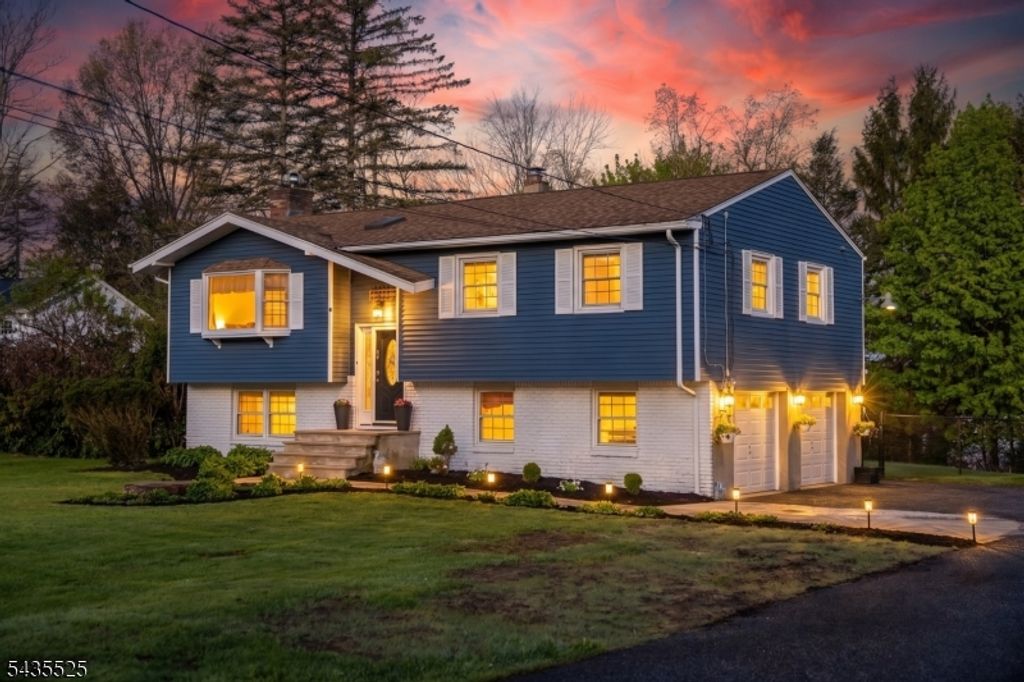 29 Lake Wallkill Rd, Vernon Twp., NJ 07461