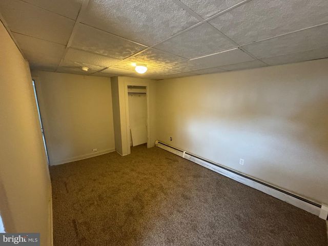 6 S SPRUCE ST, Mount Carmel, PA 17851