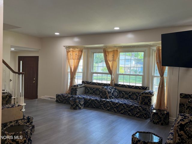 6922 Gettysburg Drive, Sylvania, OH 43560