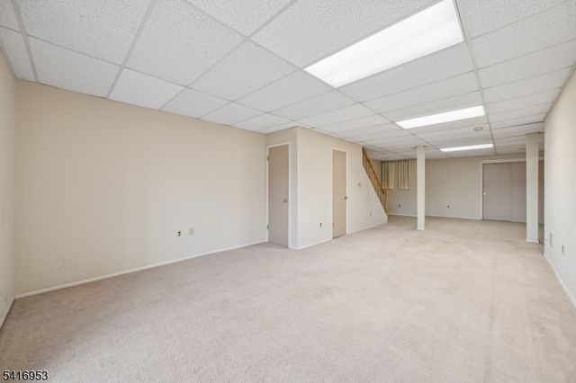 1 Brookside Hts F, Wanaque Boro, NJ 07465