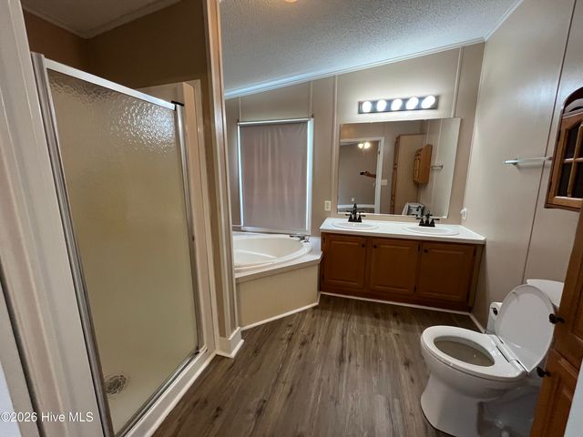 624 Old Blossom Ferry Road, Rocky Point, NC 28457