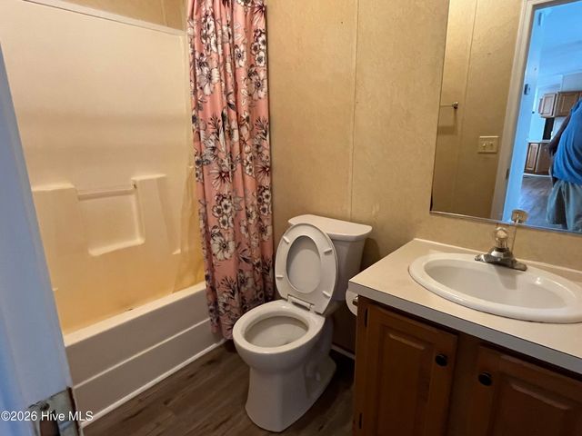 624 Old Blossom Ferry Road, Rocky Point, NC 28457