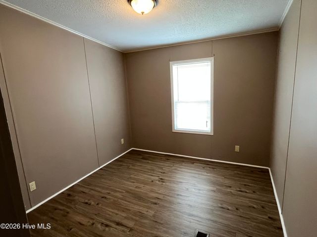 624 Old Blossom Ferry Road, Rocky Point, NC 28457
