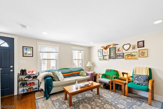 522 Boonton Ave, Boonton Town, NJ 07005