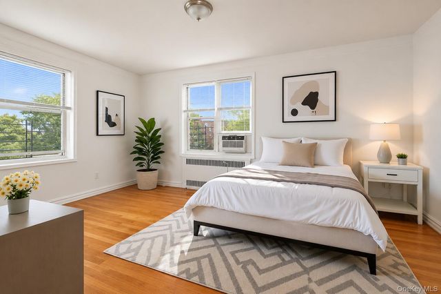 76-36 113 Street B-2, Forest Hills, NY 11375