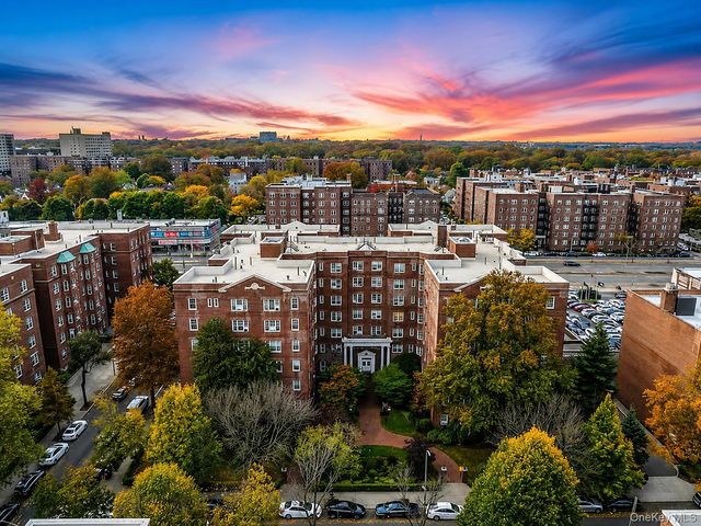 76-36 113 Street B-2, Forest Hills, NY 11375