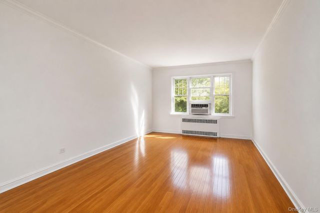 76-36 113 Street B-2, Forest Hills, NY 11375