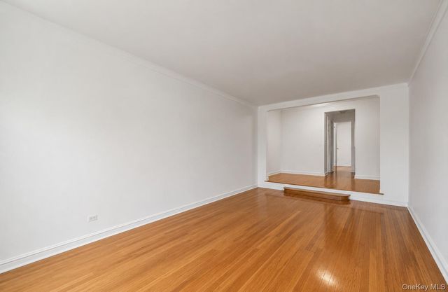 76-36 113 Street B-2, Forest Hills, NY 11375
