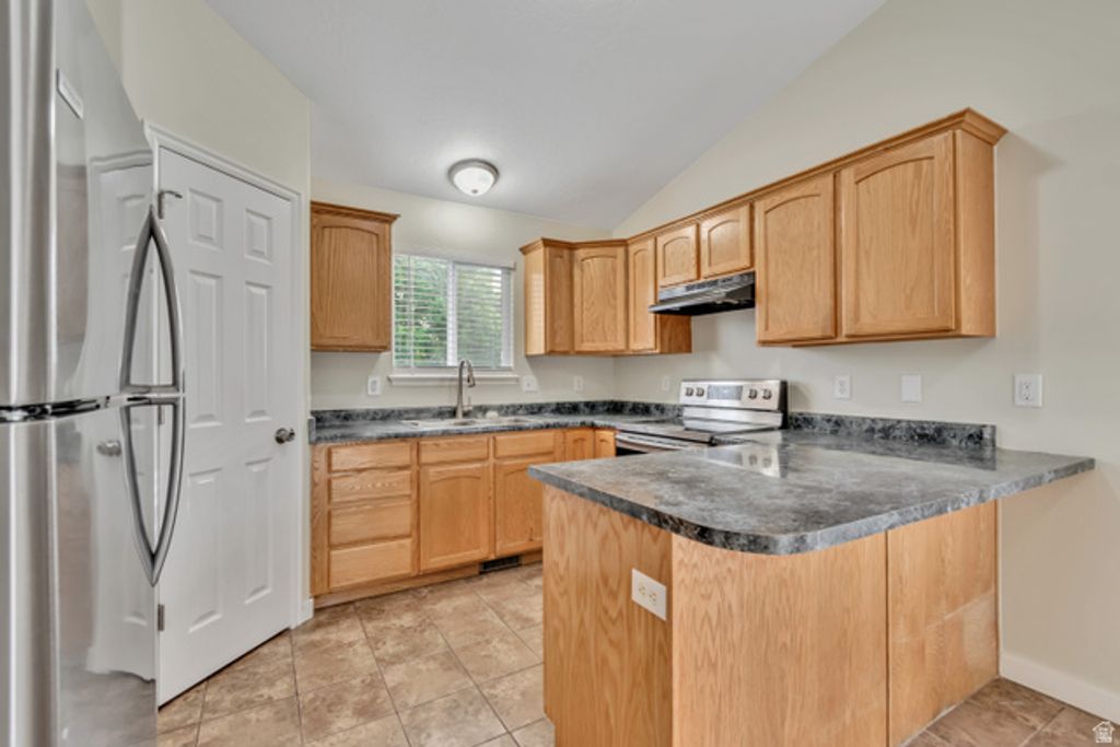 Image 11 of property listing at 1118 N RIDGE CT, Spanish Fork, UT 84660