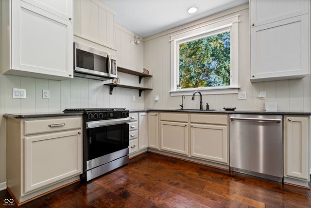 3630 Eaglewood Court, Carmel, IN 46033