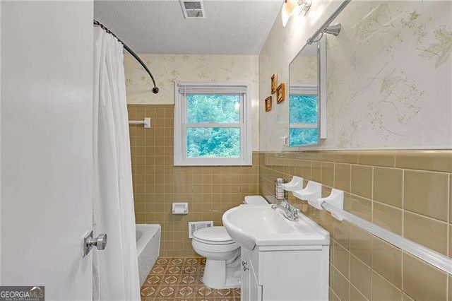 4155 Rebel Trail Drive, Douglasville, GA 30135