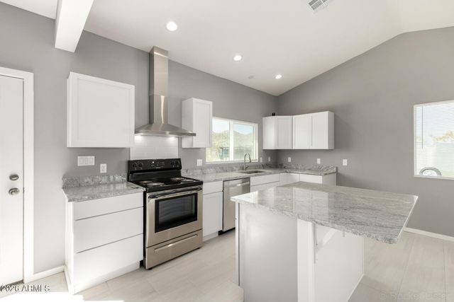 333 S PICKET Drive, Maricopa, AZ 85139