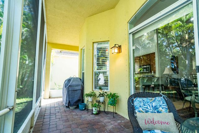 6020 Spring Lake Terrace, Fort Pierce, FL 34951