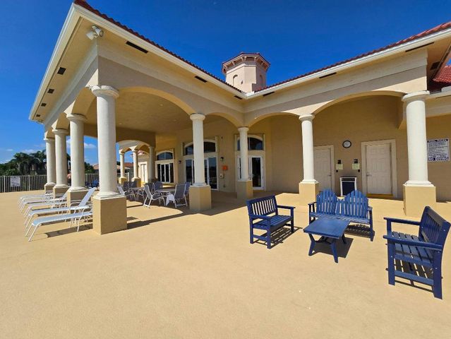 6020 Spring Lake Terrace, Fort Pierce, FL 34951