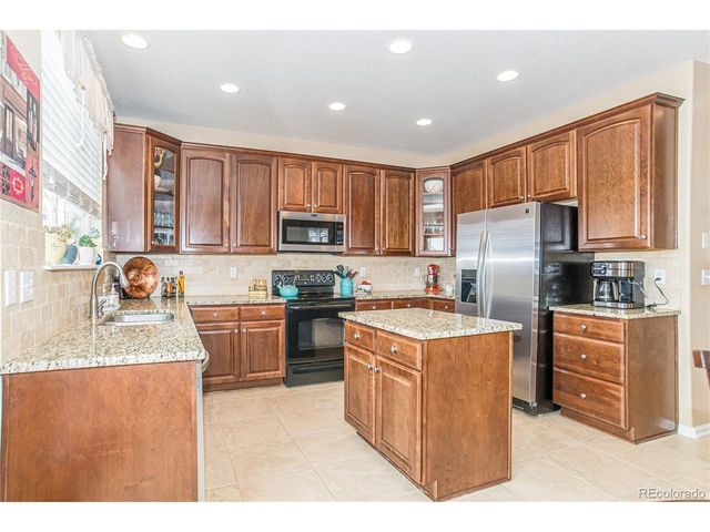 628 Darby Ct, Castle Rock, CO 80104