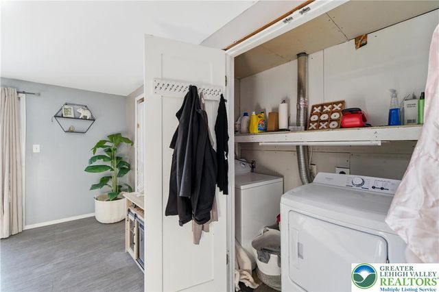 347 South Oak Street, Freemansburg Boro, PA 18017