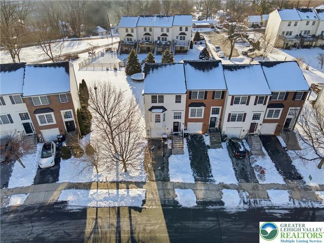 347 South Oak Street, Freemansburg Boro, PA 18017