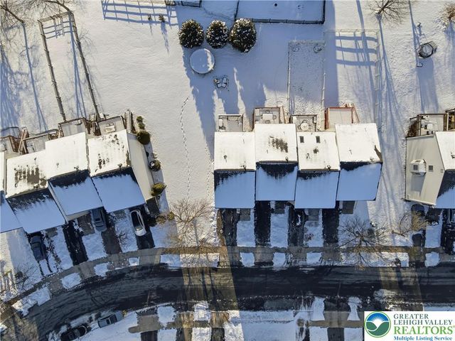 347 South Oak Street, Freemansburg Boro, PA 18017