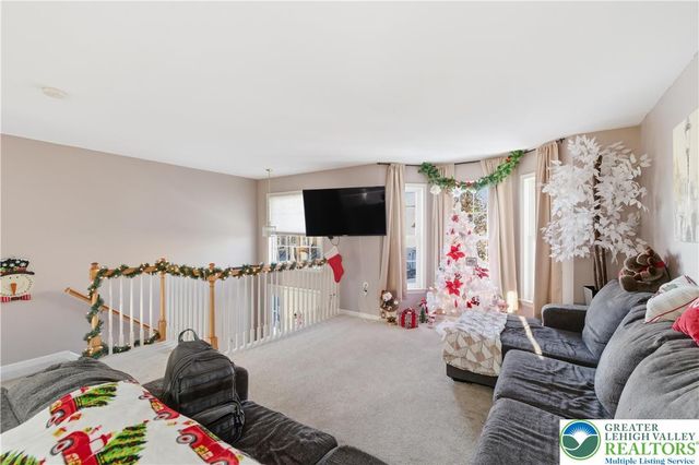 347 South Oak Street, Freemansburg Boro, PA 18017