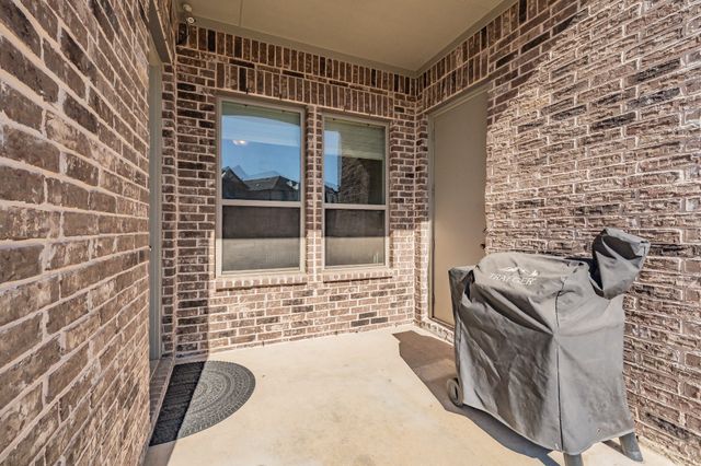 200 Harbor Hills Drive, Flower Mound, TX 75028