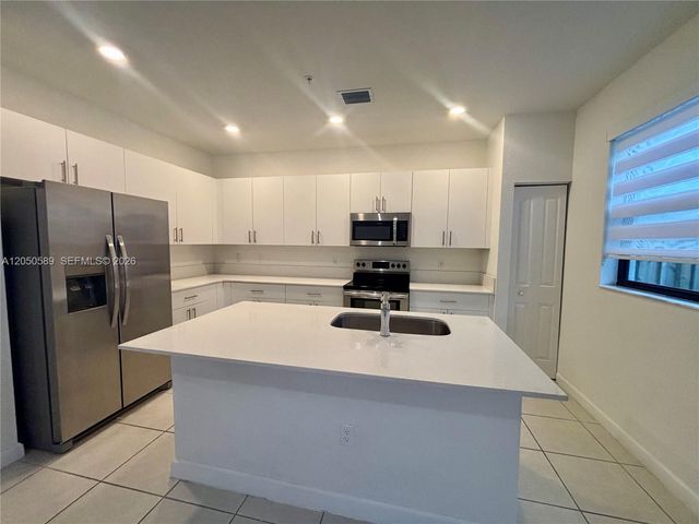 218 SW 159th Court, Pembroke Pines, FL 33027