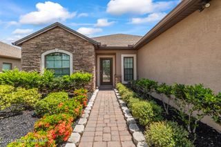 1071 Dillard Drive SE, Palm Bay, FL 32909
