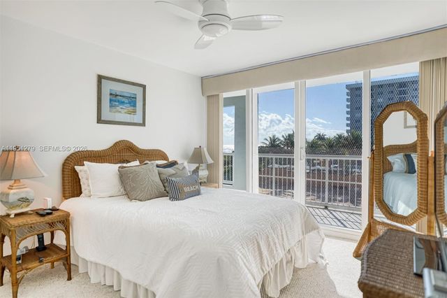 9341 Collins Ave 201, Surfside, FL 33154