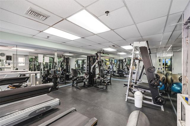 9341 Collins Ave 201, Surfside, FL 33154