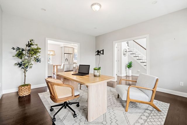 45 Saddleback Ln, Canton, MA 02021