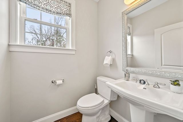 45 Saddleback Ln, Canton, MA 02021