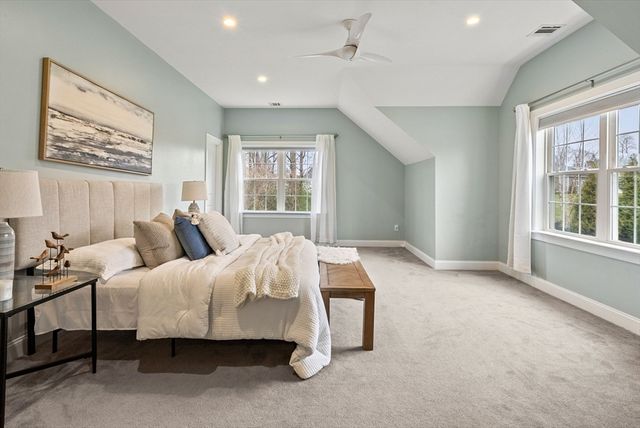 45 Saddleback Ln, Canton, MA 02021