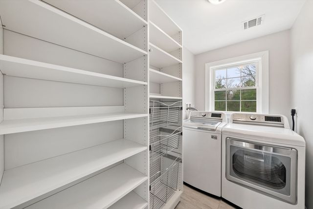 45 Saddleback Ln, Canton, MA 02021