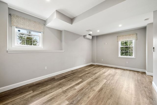 45 Saddleback Ln, Canton, MA 02021