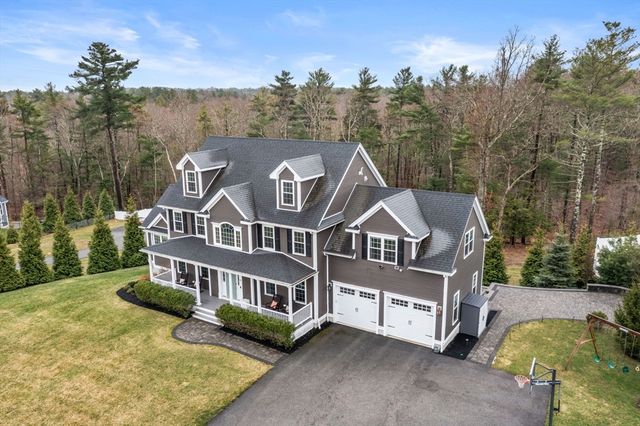45 Saddleback Ln, Canton, MA 02021