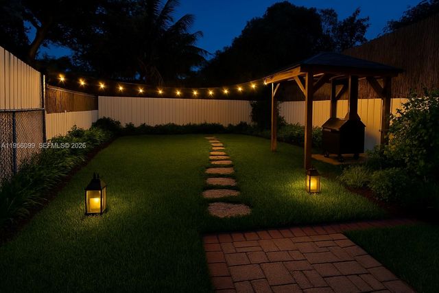 2764 NW 31st St, Miami, FL 33142