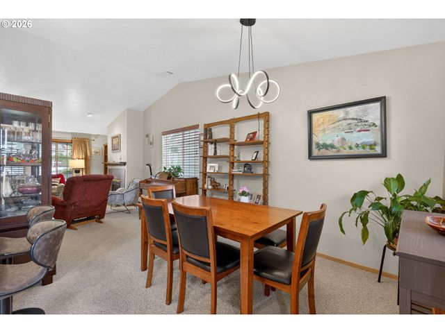 2431 Se 62ND Ln, Hillsboro, OR 97123