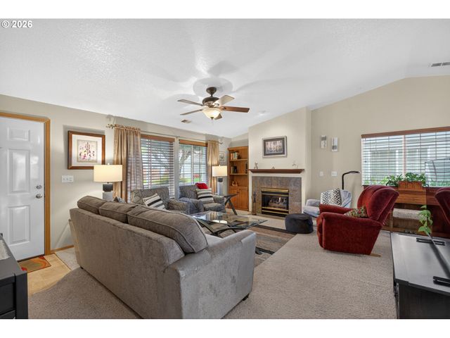 2431 Se 62ND Ln, Hillsboro, OR 97123