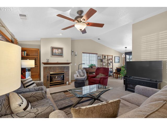 2431 Se 62ND Ln, Hillsboro, OR 97123