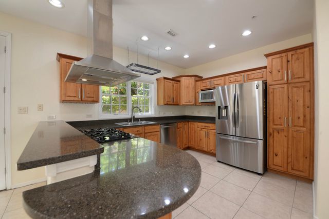 1900 Central Avenue 101, Albuquerque, NM 87104