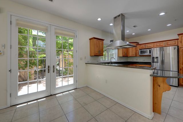 1900 Central Avenue 101, Albuquerque, NM 87104