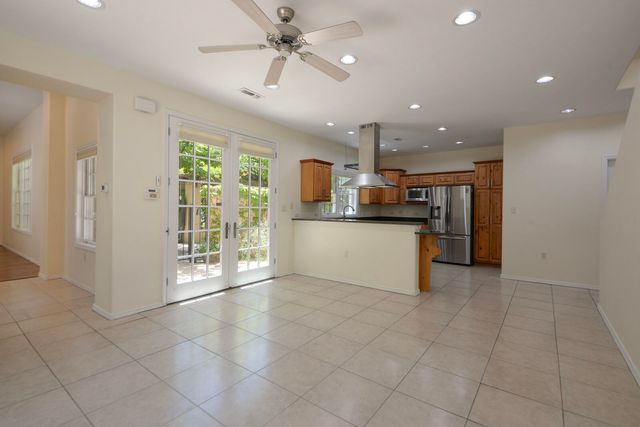 1900 Central Avenue 101, Albuquerque, NM 87104